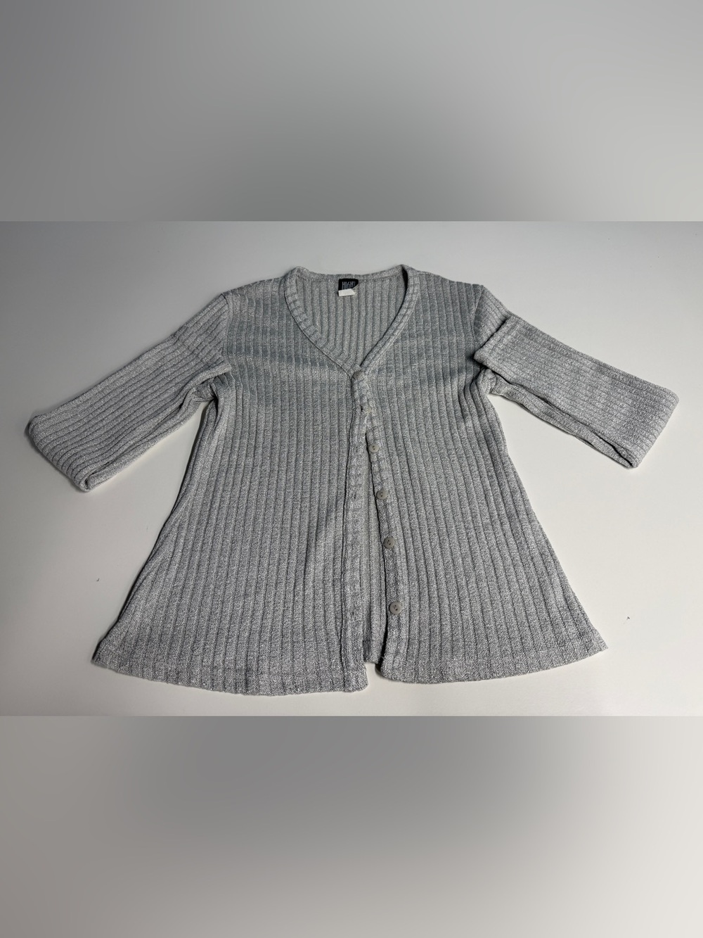 Vintage Light Gray Ribbed V-Neck Button-Front Cardigan